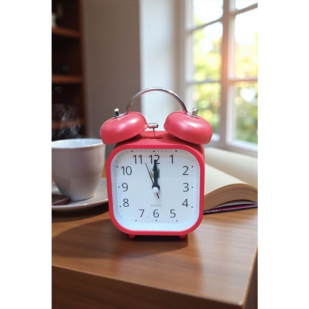 Kırmızı Işıklı Metal Masa Saati – Dekoratif ve Şık Tasarım 11x5,2x15 cm