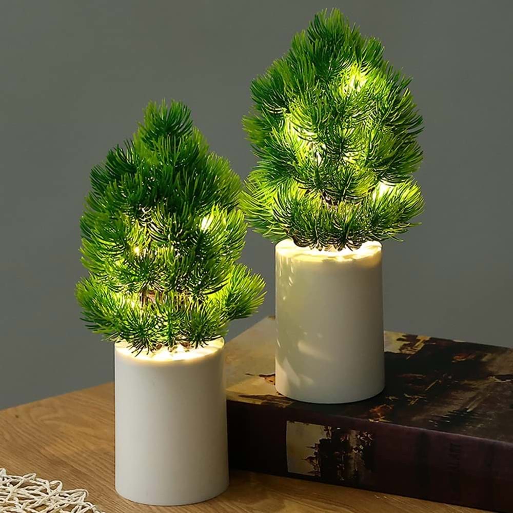 Çam Ağacı Yılbaşı Ağacı Tasarımlı Gece Lambası 27 cm x 7,5 cm