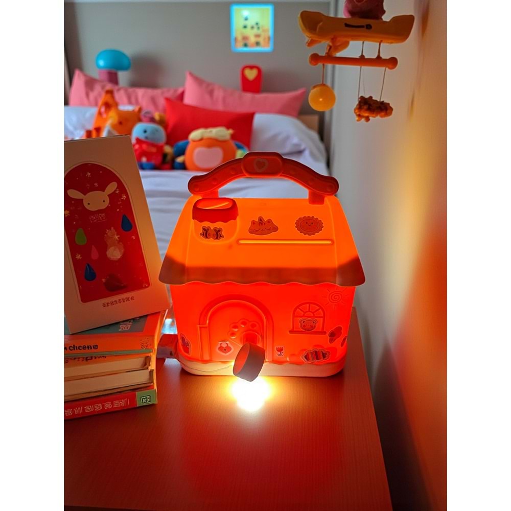 Masal Evi Işıklı Kumbara – Sevimli Çocuk Odası Gece Lambası ve Tasarruf Kutusu 20 cm x 15.5 cm