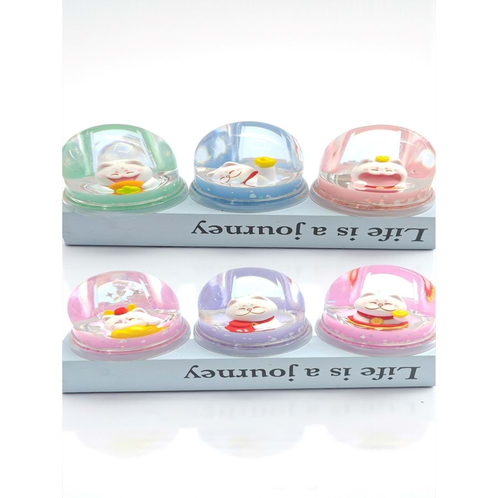 Şans Kedisi (Maneki-Neko) Sulu Kalemlik – Kar Küresi Efektli Uğur Dekoru (8 cm)