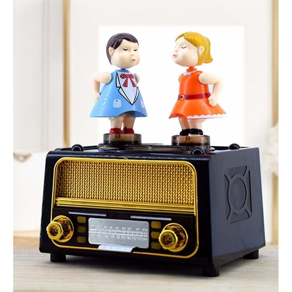 Radyo Görünümlü Öpüşen Çift Müzik Kutusu – Nostaljik Biblo ve Hediye