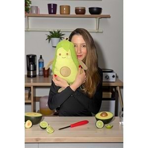 Avokado Tasarımlı Peluş Yastık 35×30 cm – Yumuşak Elyaf Dolgulu Polar Kumaş