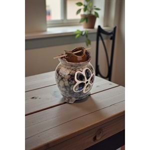 Seramik Lotus Çiçek Tasarımlı Buhurdanlık – Dekoratif Aromaterapi ve Uçucu Yağ Yakıcı