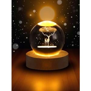 Mistik Geyik Temalı Cam Küre Lamba – USB'li Sarı Işık Masaüstü Dekoru (Çap 6 cm)