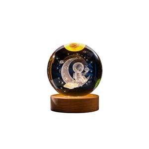 Ay ve Astronot Figürlü Işıklı Cam Küre – Ahşap Altlıklı USB Dekoratif Lamba 6 cm