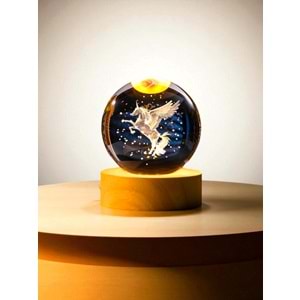 Mistik Pegasus (Kanatlı At) Temalı Cam Küre Lamba – USB'li Sarı Işık Masa Dekoru (Çap 6 cm)