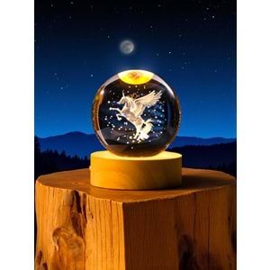 Mistik Pegasus (Kanatlı At) Temalı Cam Küre Lamba – USB'li Sarı Işık Masa Dekoru (Çap 6 cm)