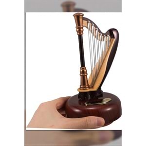 Klasik Arp Tasarımlı Müzik Kutusu – Zarafet ve Melodinin Buluştuğu Dekoratif Hediye