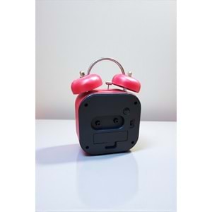 Kare Metal Masa Saati – Dekoratif ve Şık Tasarım 11x5,2x15 cm