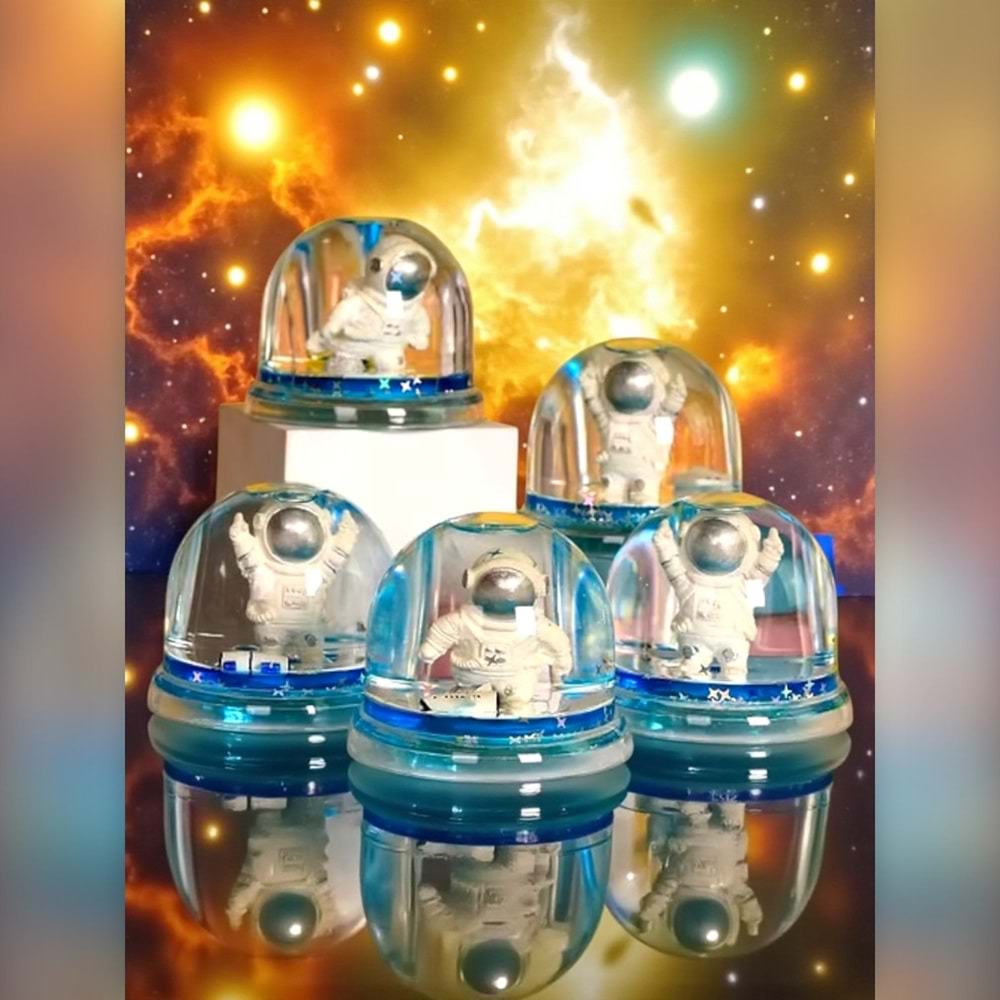 Uzay Temalı Astronot Sulu Kalemlik – Masaüstü Dekoru (8 cm)