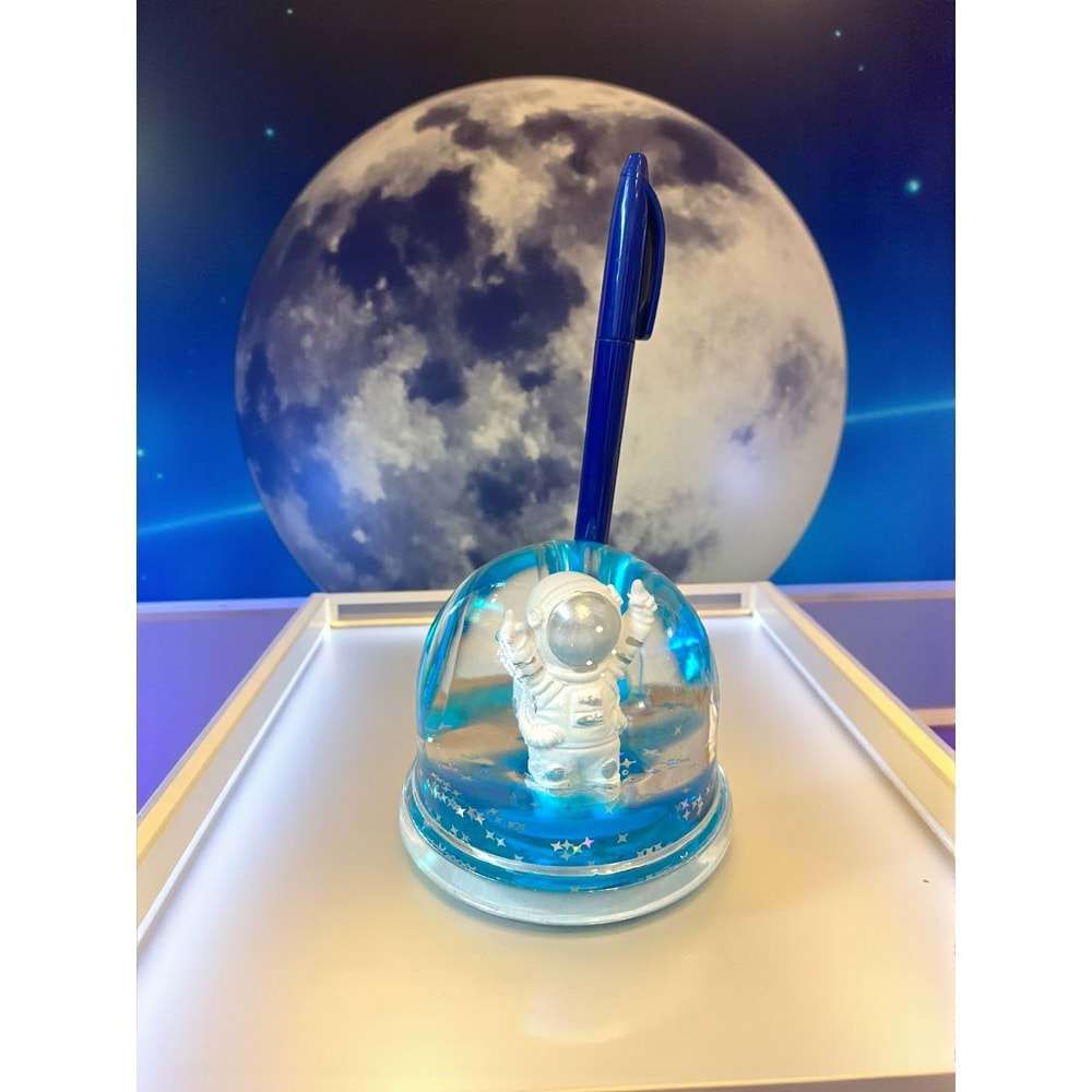 Uzay Temalı Astronot Sulu Kalemlik – Masaüstü Dekoru (8 cm)