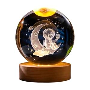 Ay ve Astronot Figürlü Işıklı Cam Küre – Ahşap Altlıklı USB Dekoratif Lamba 6 cm