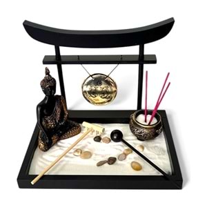 Zen Bahçesi Seti Buda Figürlü Gonglu ve Tütsülüklü Ahşap Masaüstü Meditasyon Seti 22 x 16 x 18 cm